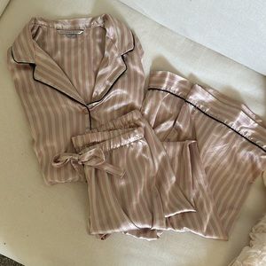 Victoria’s Secret pajama set